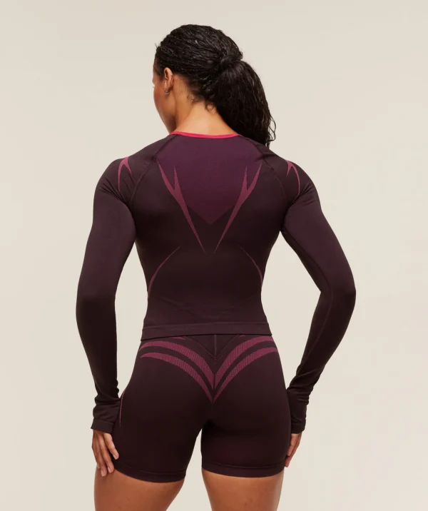 images-ApexLiftSeamlessLSCropTopGSCherryPurpleGSBuildPinkB3C7T_PCFF_0925_1920x Apex Lift Seamless Long Sleeve Crop Top
