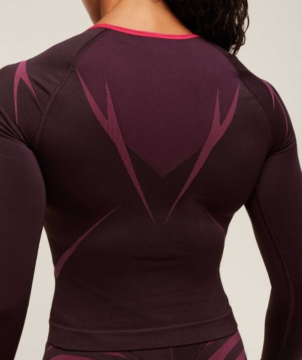 images-ApexLiftSeamlessLSCropTopGSCherryPurpleGSBuildPinkB3C7T_PCFF_0927_1920x Apex Lift Seamless Long Sleeve Crop Top