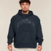 GYMSHARK RETRO COLLEGIATE GRAPHIC HOODIE – HEAVY BLUE