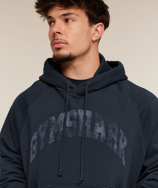 GYMSHARK RETRO COLLEGIATE GRAPHIC HOODIE – HEAVY BLUE